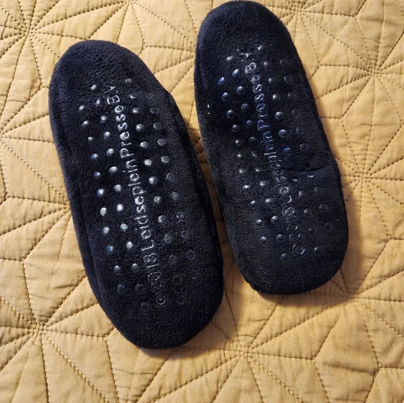 AC/DC slippers - Picture 2 of 3